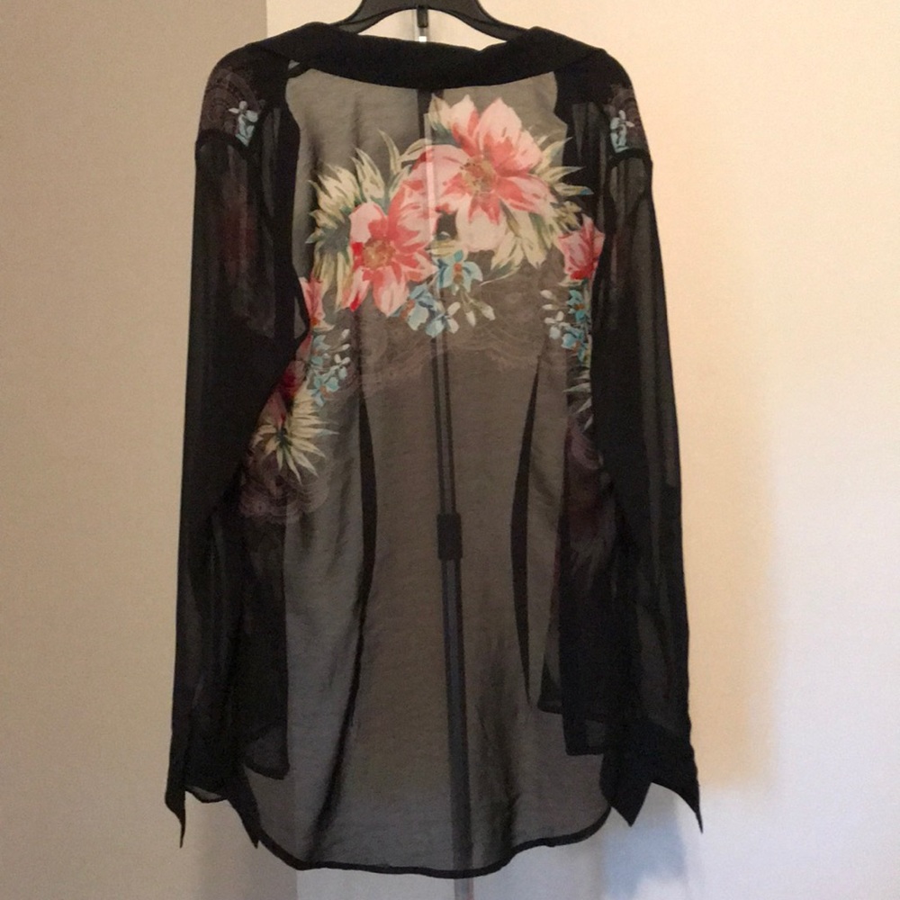 Cache shirt